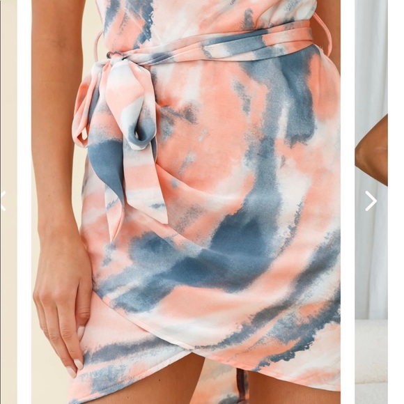 BEBE SATIN COWL NECK WRAP DRESS WATERCOLOR PRINT MULTI Selfie Leslie - Picture 2 of 6